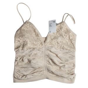 Urban Outfitters Out From Under Ivory Lace Seamless Bralette S/M NWT Boho